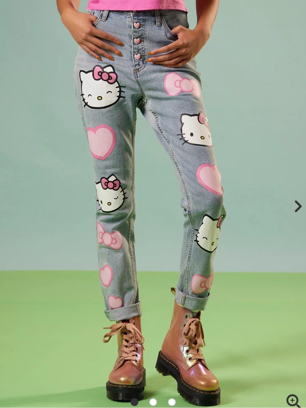 Hot Topic Sanrio Hello Kitty Heart Buttons High Rise Kawaii Y2K Mom Jeans Sz 7